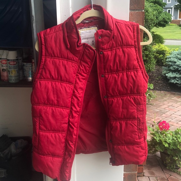 Aeropostale Vest - Picture 1 of 2